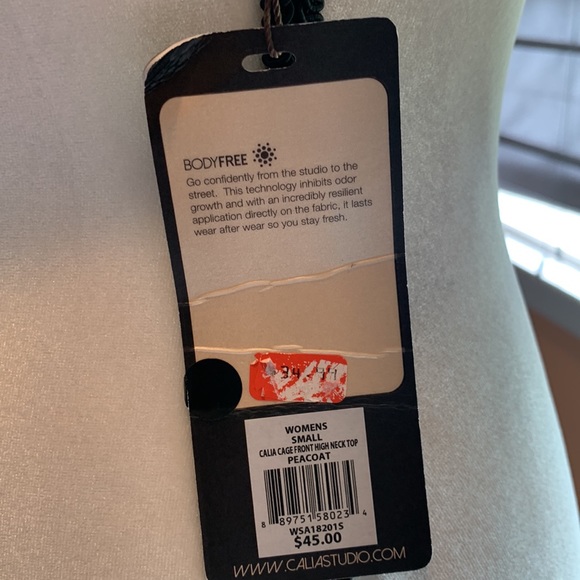 NWT - Calia by Carrie Underwood - high neck top - Picture 4 of 6